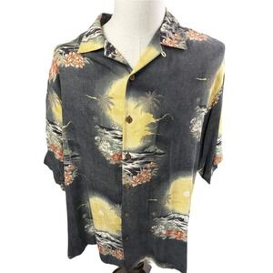 Tommy Bahama 100% Silk Hawaiian Mens Button Up Shirt Large